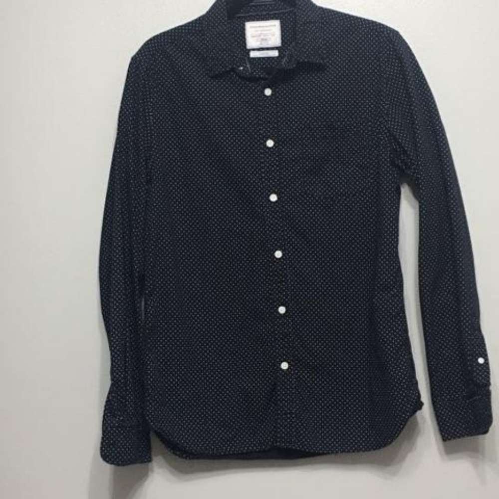 Long Sleeve Botton down shirt
